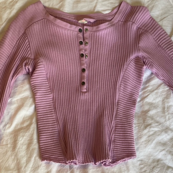 FREE PEOPLE fuchsia long sleeve top size SMALL worn once - Picture 3 of 12